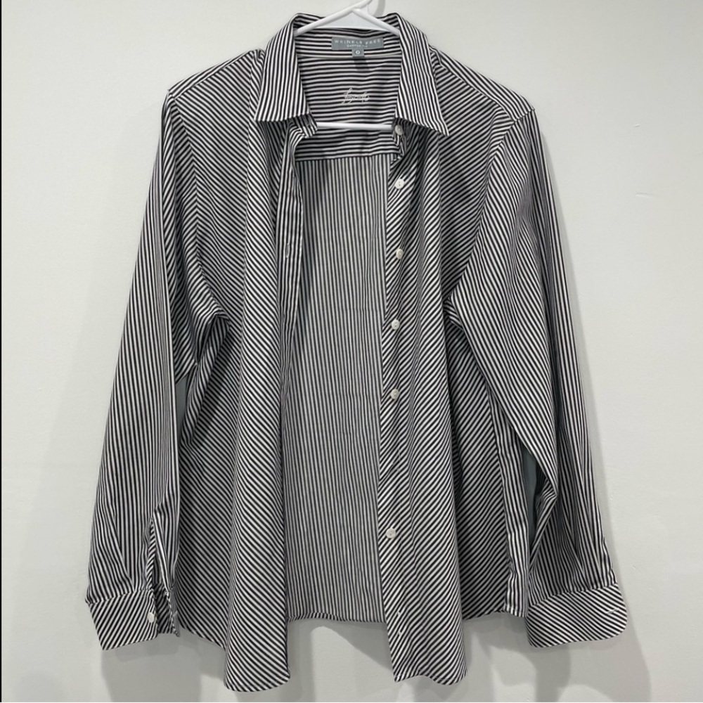Foxcroft Striped Shaped Fit Wrinkle Free Button Up - Picture 3 of 9